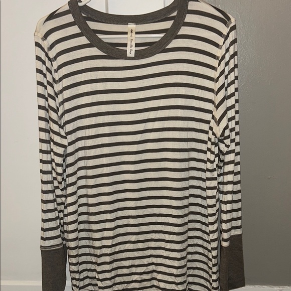 Vanilla Bay Tops - Vanilla Bay Striped Long Sleeve Tee- Large